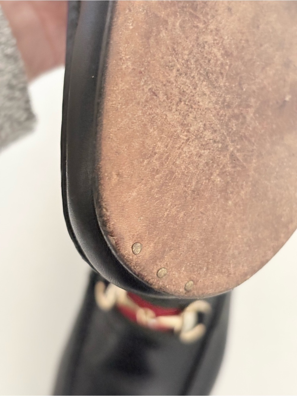 Gucci Black Leather Loafers with Red & Green Web and Gold Horsebit - Picture 11 of 13